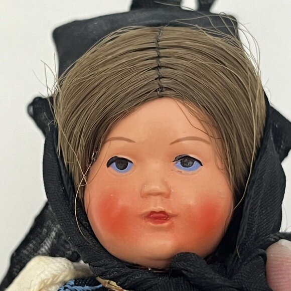 Vintage Schildkrot Celluloid Small German Doll Traditional Outfit Turtle Tag - Picture 2 of 16